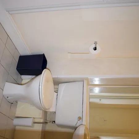 Appartement Bright 2 Bedroom With Balcony In City Centre *